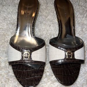 Etienne Aigner, 8.5m, Brown and linen heel